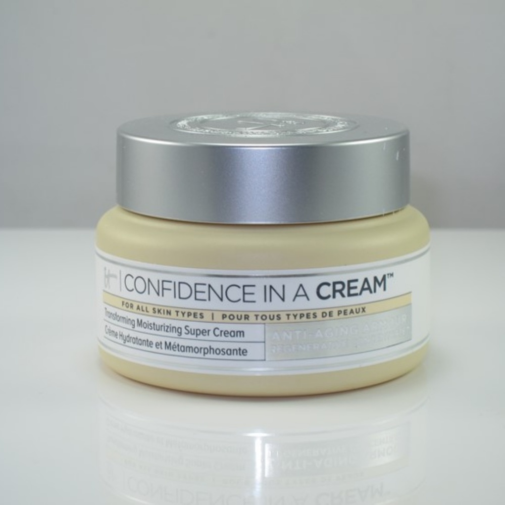 IT Cosmetics Confidence In a Moisturing Cream